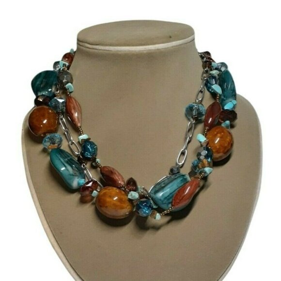 Chunky Multi-stand Necklace Large and Small Faceted Beads with Silver-Tone Chain - Picture 4 of 5